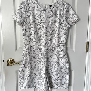 Banana Republic Romper (size 4)